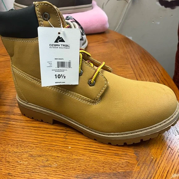 NIB Mens Ozark Trail Work Boots - Picture 1 of 4